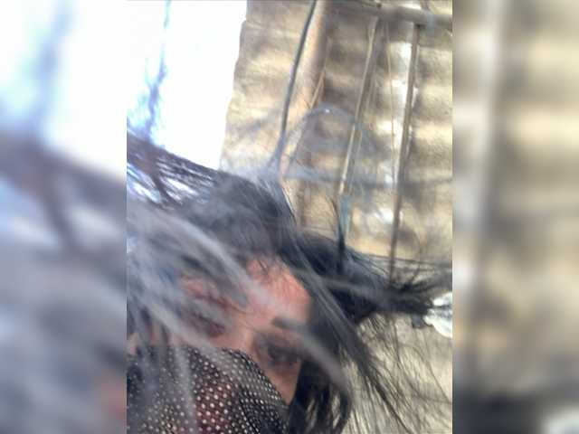 Captures d'écran de diffusion Tina-