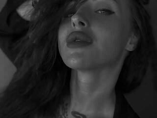 Chat vidéo érotique _Fox_