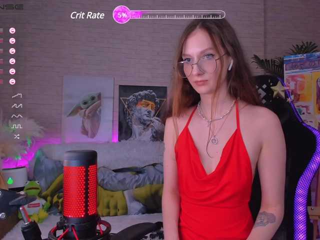 Photos KiraRumGirl Hey ! im Kiralet's have fun ;) lovense works from 2tk favorite vibration 11tk for a sweet orgasm I recommend using the control of my toy in menu ))