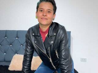 Chat vidéo érotique -nicky