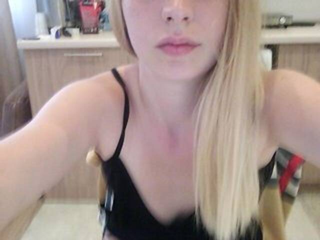 Captures d'écran de diffusion -wowSofia-