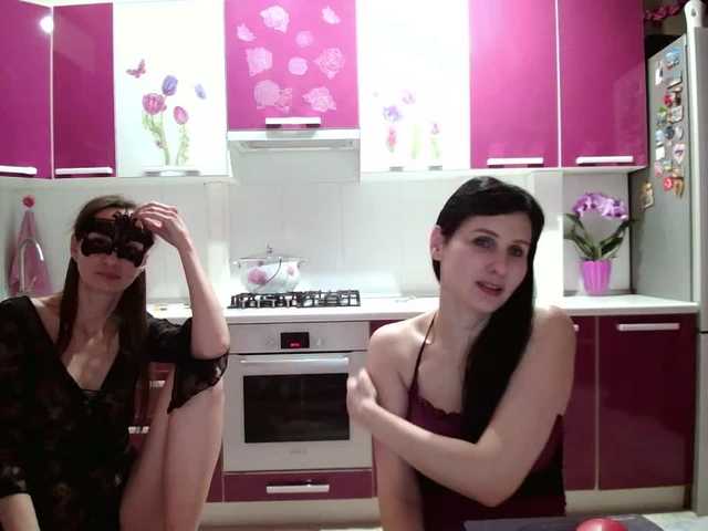 Captures d'écran de diffusion -TwiXXX-