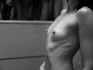 Chat vidéo érotique 13blackmilk