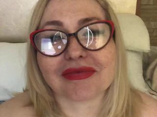 Chat vidéo érotique MMMGoddess