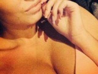 Chat vidéo érotique 1karinka