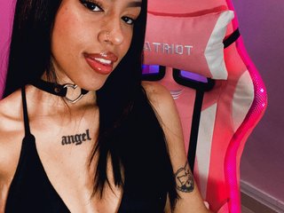 Chat vidéo érotique AaliyahDana