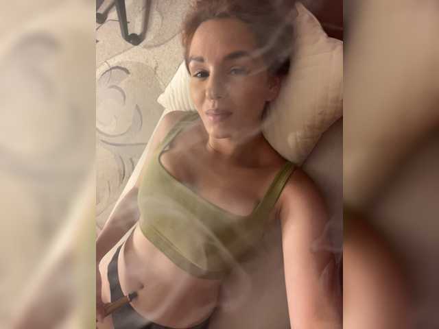 Captures d'écran de diffusion 1_Aariella_1