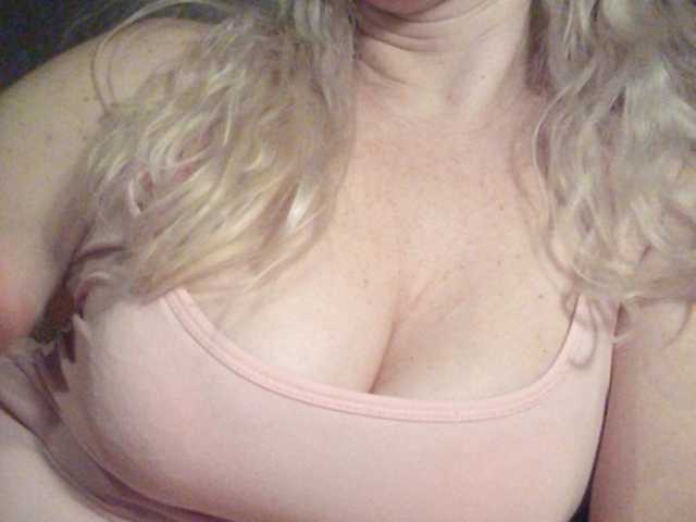 Captures d'écran de diffusion Abbi-love