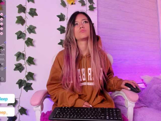 Captures d'écran de diffusion abby-deep