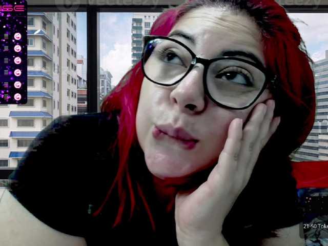 Captures d'écran de diffusion abigailcurvy