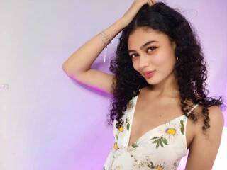 Chat vidéo érotique AddaEvans