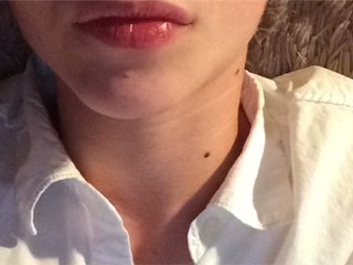 Photos Adel-model Hello everyone) my lovense connecting up 2 tok ❤* group and private show ❤*