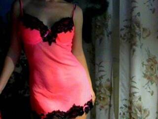 Chat vidéo érotique Adelaida1991