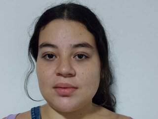 Chat vidéo érotique Adelethompson