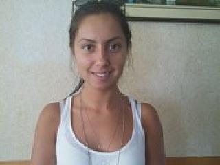 Chat vidéo érotique adelin96