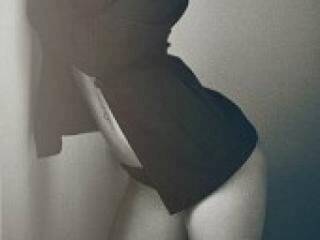 Chat vidéo érotique adriannaa