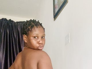 Chat vidéo érotique AfricanQueen90