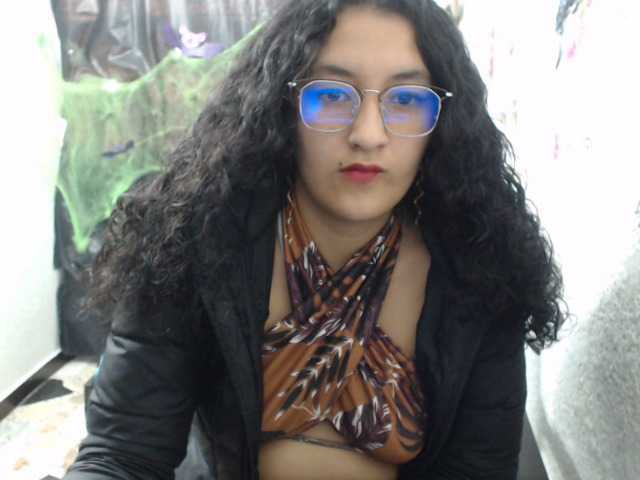 Captures d'écran de diffusion Afrodita-11