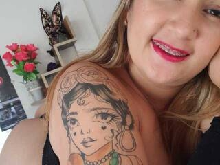 Chat vidéo érotique Agata-queen-1