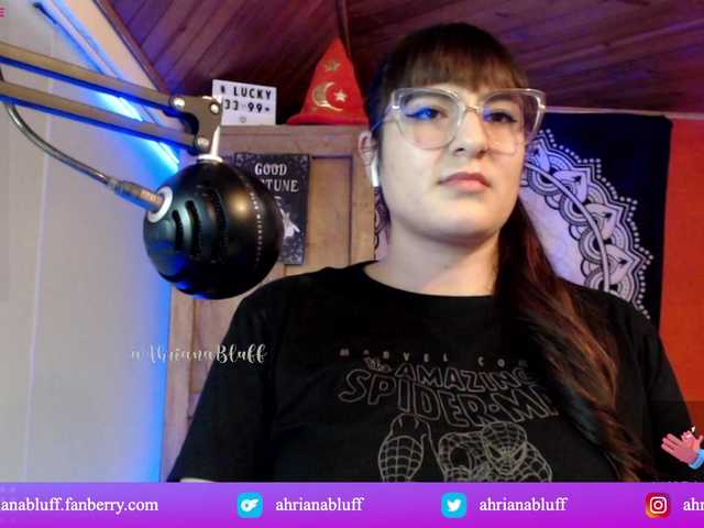 Captures d'écran de diffusion ahrianabluff