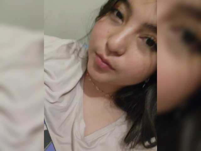 Captures d'écran de diffusion AhriLittle