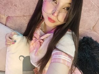 Chat vidéo érotique AhriLittle