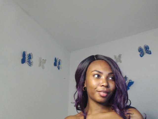 Captures d'écran de diffusion AishaBrown