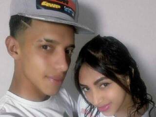 Chat vidéo érotique AlanayDiego