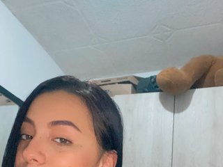 Chat vidéo érotique AlannaRey