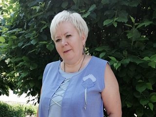 Chat vidéo érotique Alena61