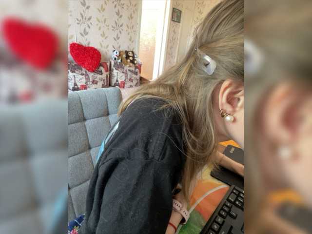Captures d'écran de diffusion NeZabudka-