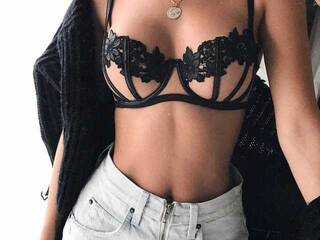 Chat vidéo érotique Alesandraa1