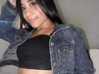 Chat vidéo érotique AlessaWhite