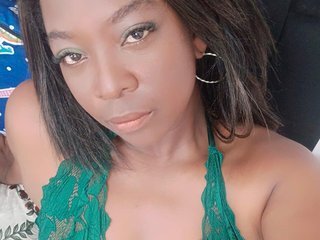 Chat vidéo érotique alexamacquoid1