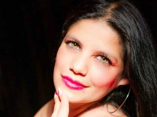 Chat vidéo érotique Alexandraxxx