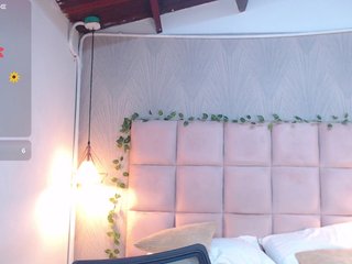 Chat vidéo érotique ALEXXA-CURVY