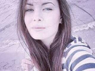 Chat vidéo érotique ali11ka