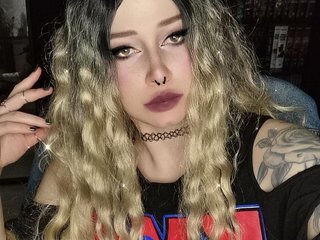 Chat vidéo érotique Alice--Rabbit