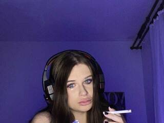 Chat vidéo érotique Alice-darkness