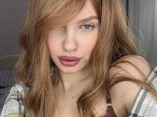 Chat vidéo érotique Alice18Wonderland