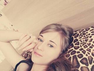 Chat vidéo érotique Alice88888