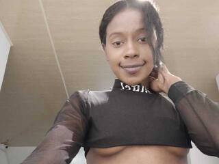 Chat vidéo érotique aliceelovecl