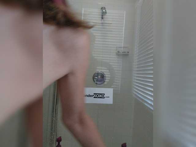 Photos AliceWonder Welcum to my Wonderland! All tips welcum! Help me stay in the top 100 contest this week! Tips appreciated if you're enjoying shower time fun!Find me xalicewonderxoxo at most cyber spaces!