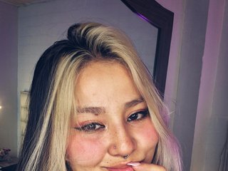 Chat vidéo érotique Aliiceyong