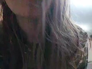 Chat vidéo érotique Alina-kiska
