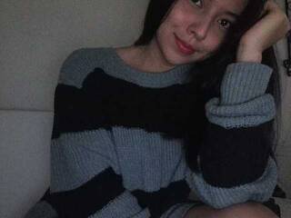 Chat vidéo érotique alinataylor