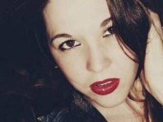 Chat vidéo érotique alinnnka