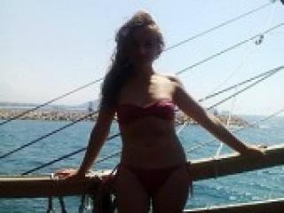 Chat vidéo érotique alinnnn88