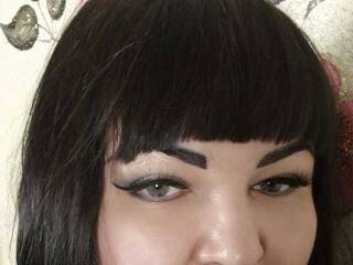 Chat vidéo érotique AliraDom