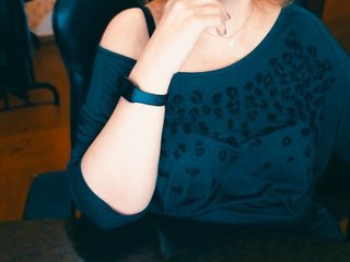 Chat vidéo érotique Alisa1917